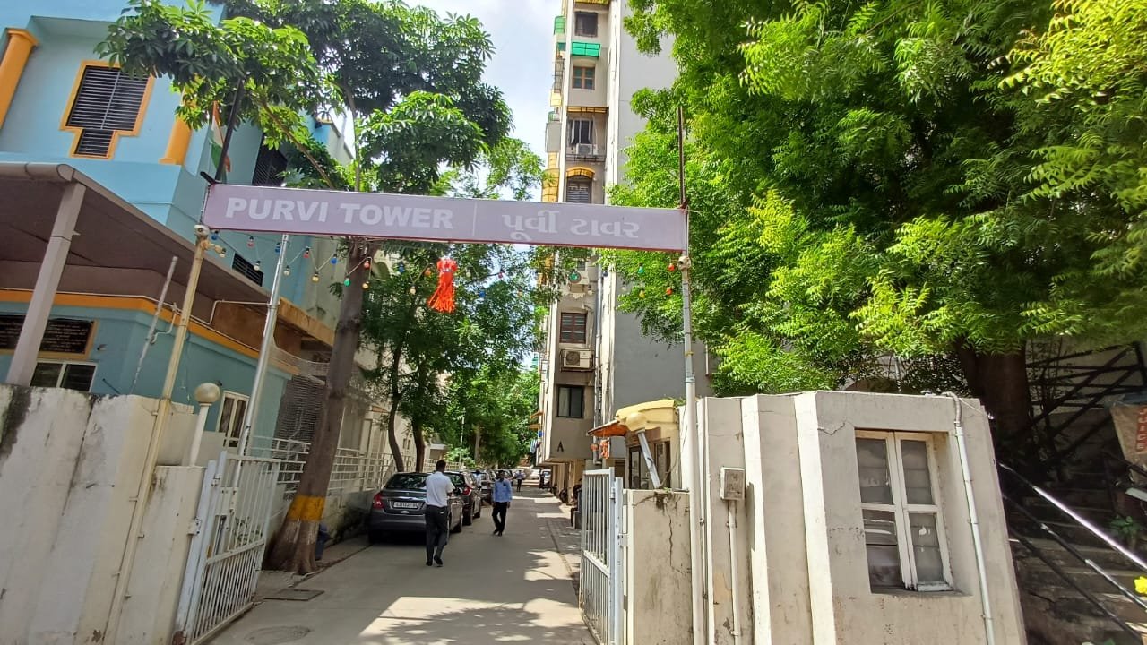 Memnagar | Purvi Tower | SEOK ID – UBIA0116